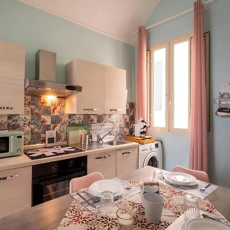 White Apartman