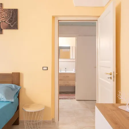 White Apartman *